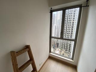 Sai Ying Pun - Island Crest 19
