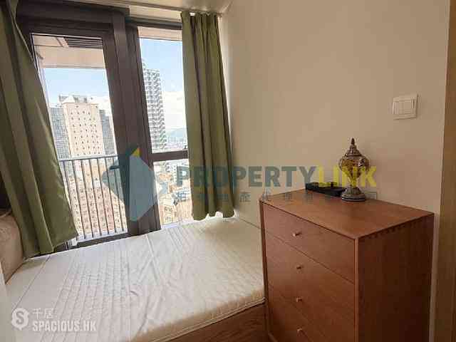Shek Tong Tsui - Novum West 16