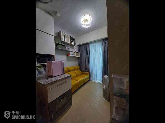 Cheung Sha Wan - Grand Victoria 02
