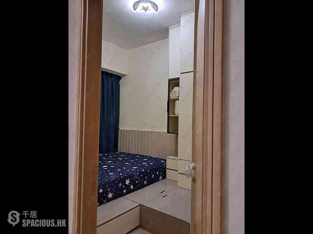Cheung Sha Wan - Grand Victoria 05