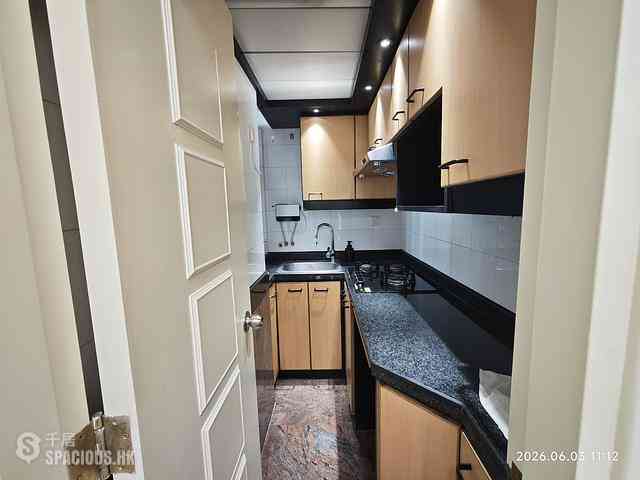 Mid Levels Central - Fairview Height 02