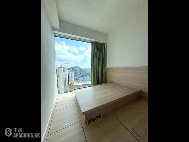 Wong Chuk Hang - The Southside Phase 2 La Marina 03
