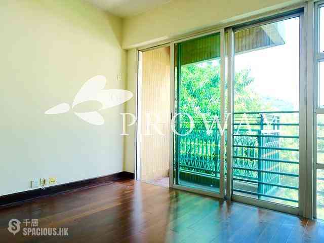 Pok Fu Lam - The Regalis 03