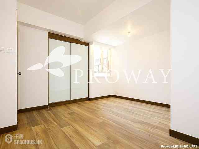 Mid Levels West - Realty Gardens Rome Court (Block 4) Rome Court 07