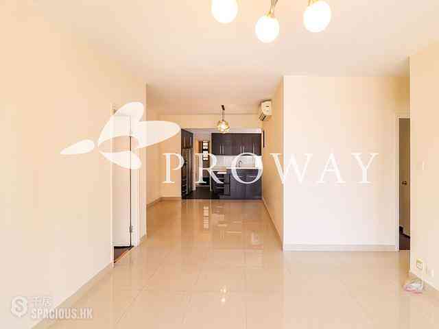 Mid Levels Central - Elegant Terrace 04