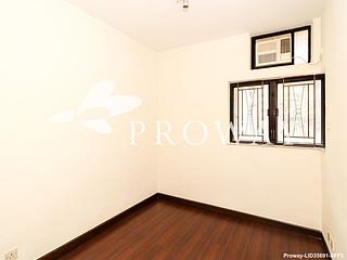 Mid Levels Central - Elegant Terrace 08