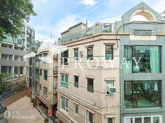 Stubbs Road - The Notting Hill 02