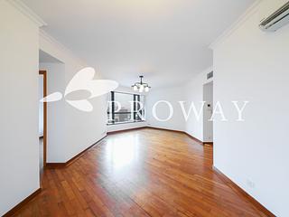 Mid Levels West - 80 Robinson Road 03