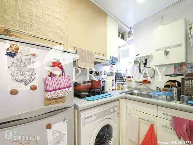 Stubbs Road - The Notting Hill 08