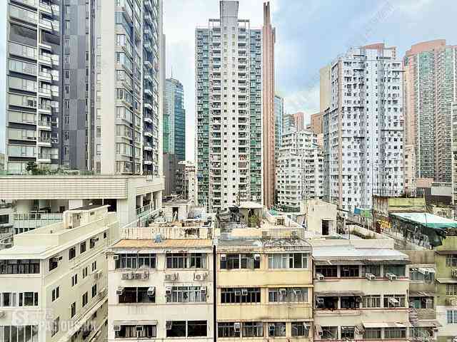 Sai Ying Pun - The Queens 10