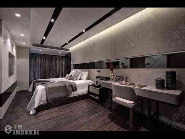 Soho - Centrestage 03