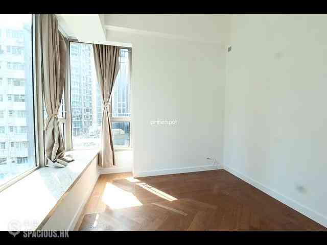 Wan Chai - The Avenue Phase 2 06