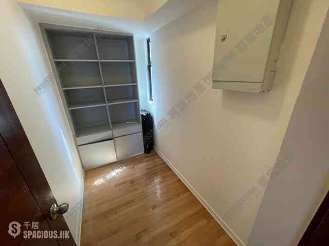 Mid Levels Central - Scenecliff Block 2 05