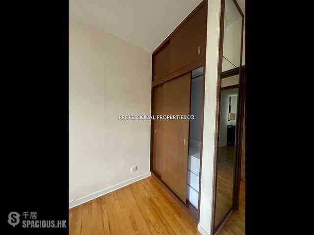 Mid Levels Central - Scenecliff Block 2 16