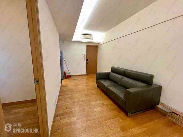 Wan Chai - Tonnochy Towers Block A 05