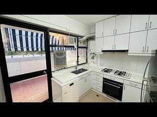 Repulse Bay - Burnside Estate 07