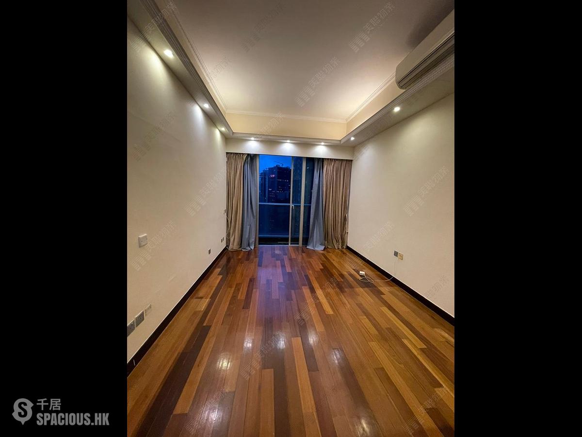 Wan Chai - J Residence 01