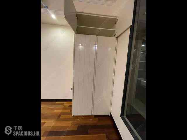 Wan Chai - J Residence 06