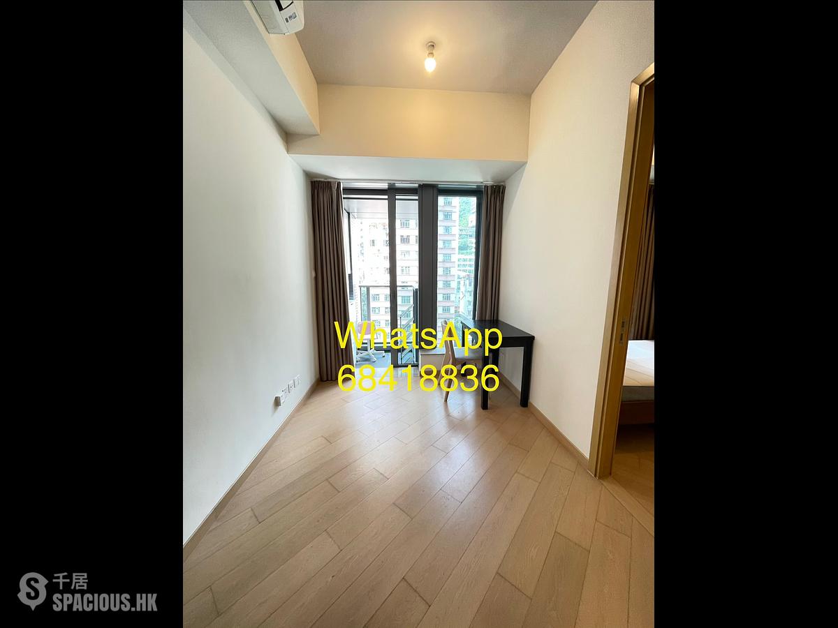 Shek Tong Tsui - Novum West 01