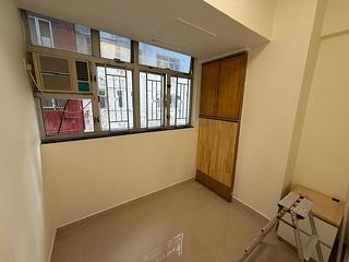 Wan Chai - Johnston Building 08