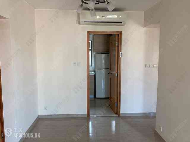 Wan Chai - The Zenith Phase 1 Block 1 02