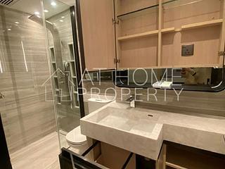 Mid Levels Central - Townplace Soho 03