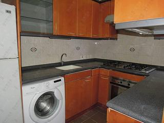 Mid Levels Central - Robinson Heights Block 1 02