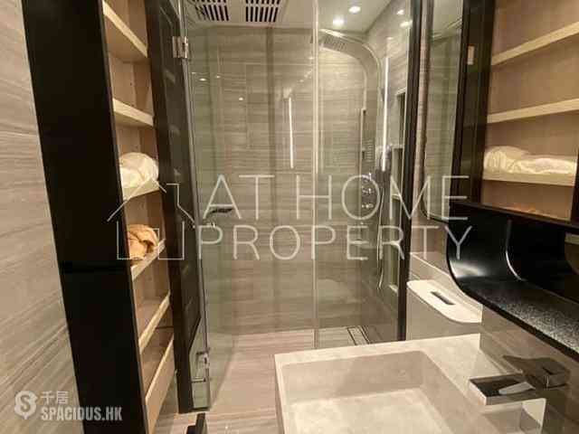 Mid Levels Central - Townplace Soho 04