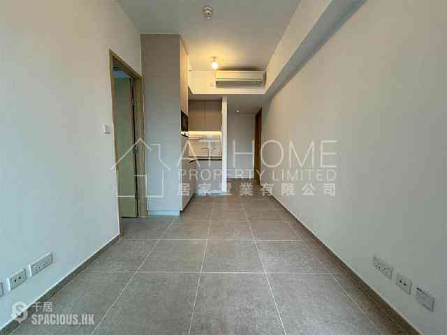 Sai Ying Pun - No.8 Hing Hon Road (Resiglow-Bonham) 02