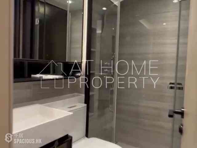 Mid Levels Central - Townplace Soho 03