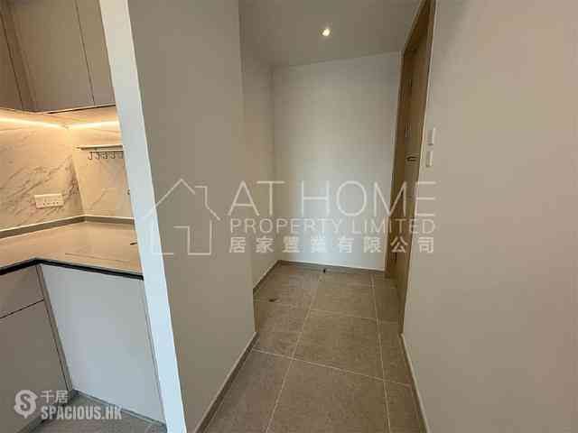Sai Ying Pun - No.8 Hing Hon Road (Resiglow-Bonham) 05