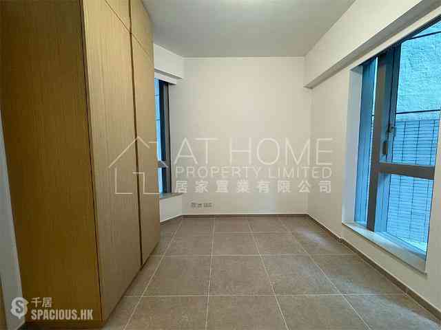 Sai Ying Pun - No.8 Hing Hon Road (Resiglow-Bonham) 05