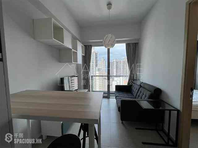 Sai Ying Pun - No.8 Hing Hon Road (Resiglow-Bonham) 02