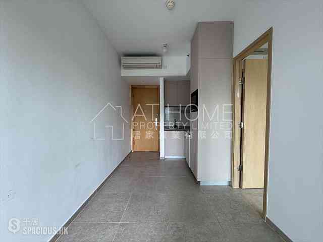 Sai Ying Pun - No.8 Hing Hon Road (Resiglow-Bonham) 02