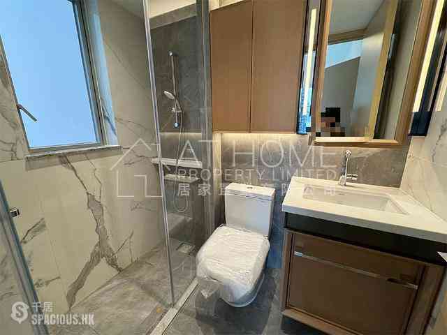 Sai Ying Pun - No.8 Hing Hon Road (Resiglow-Bonham) 07