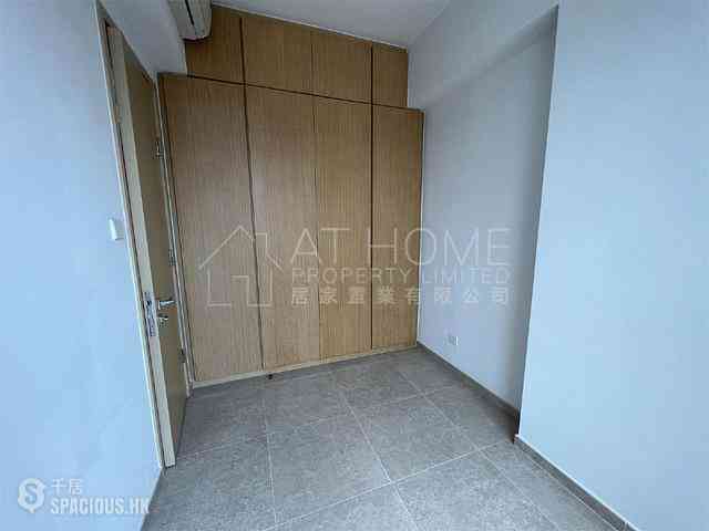 Sai Ying Pun - No.8 Hing Hon Road (Resiglow-Bonham) 03