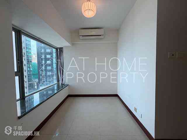 Kennedy Town - The Merton 03