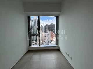 Sai Ying Pun - No.8 Hing Hon Road (Resiglow-Bonham) 04