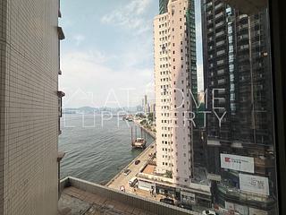 Kennedy Town - The Merton 11