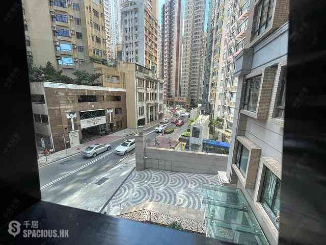Mid Levels Central - Robinson Heights Block 1 05