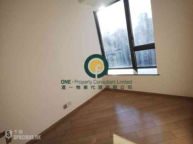 Sai Ying Pun - The Met. Sublime 07