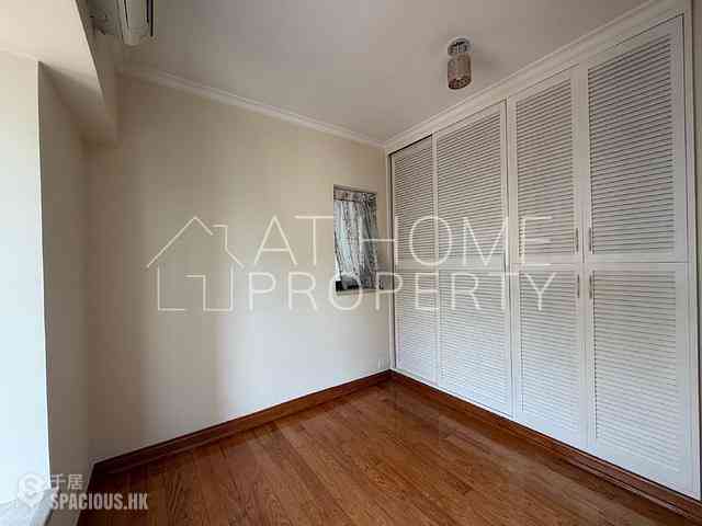 Kennedy Town - University Heights 03