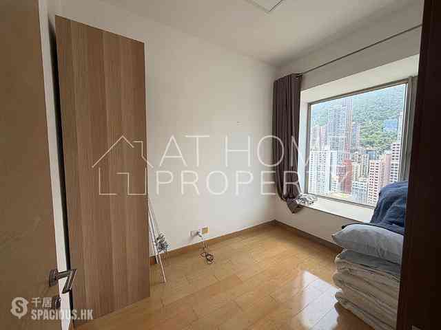 Sai Ying Pun - Island Crest 03