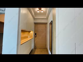 Wan Chai - Royal Court 05