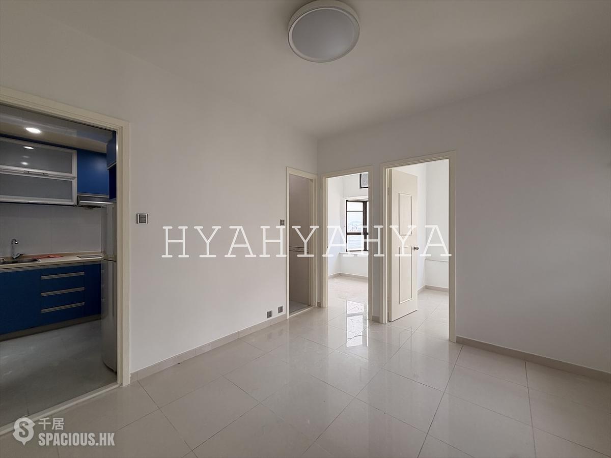 Sai Ying Pun - Connaught Garden 01