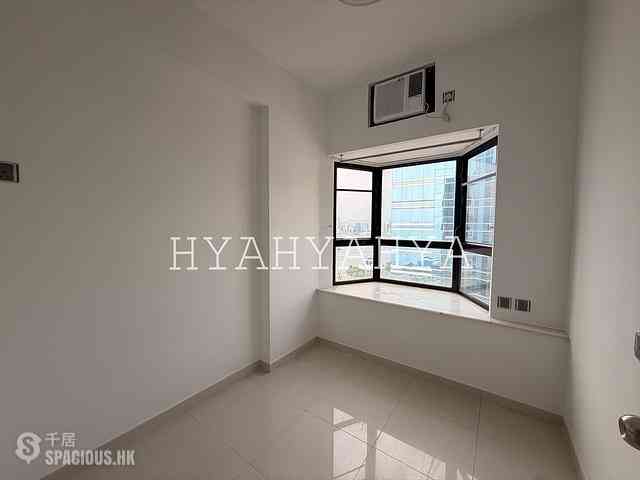 Sai Ying Pun - Connaught Garden 04