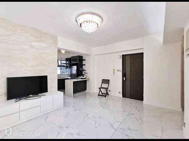 Happy Valley - 16-22, King Kwong Street 08