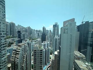 Sheung Wan - Queen's Terrace 02