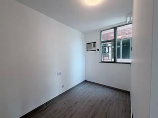 Sheung Wan - Queen's Terrace 05