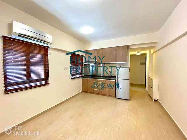 Wan Chai - Chung Nam Mansion 01